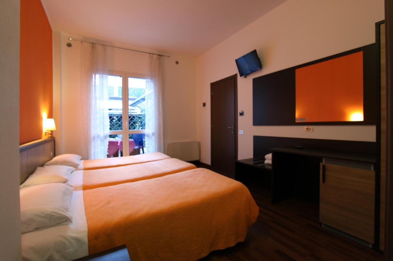 Lux Hotel Durante Milaan Buitenkant foto
